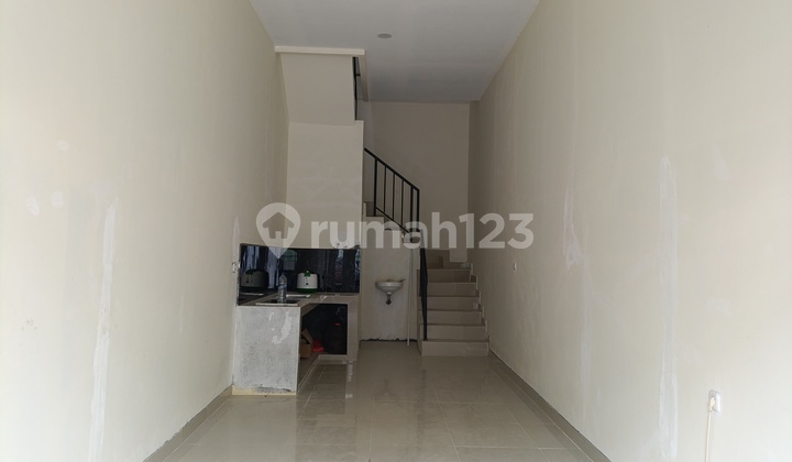 Hot Deals : Dijual Rumah Baru Modern Minimalis, Strategis Bebas Banjir Di Duri Kepa Dekat Tanjung Duren Jakarta Barat.  2