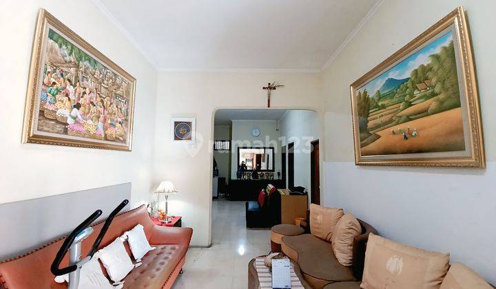 Hot Deals Rumah Rapih & Bagus Strategis Dipinggir Jalan Hidup 2 Arah Cocok Untuk Hunian, Kos-kosan & Tempat Usaha Di Kemanggisan Jakarta Barat