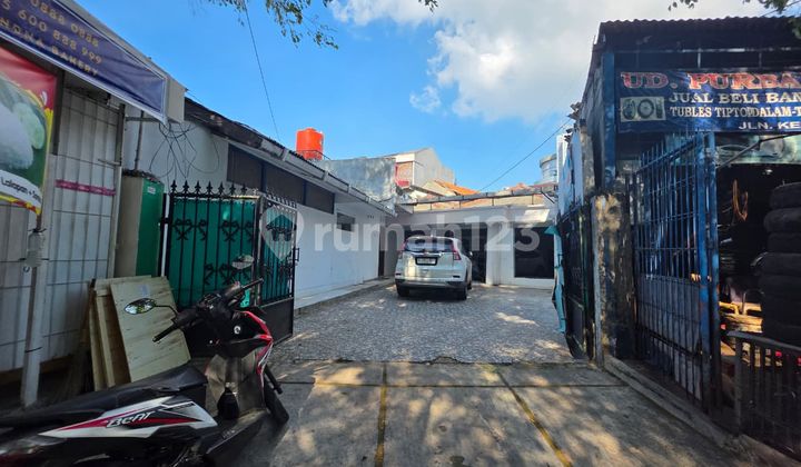 Dijual Rumah (kost2an) Dekat Esa Unggul Harga Nego