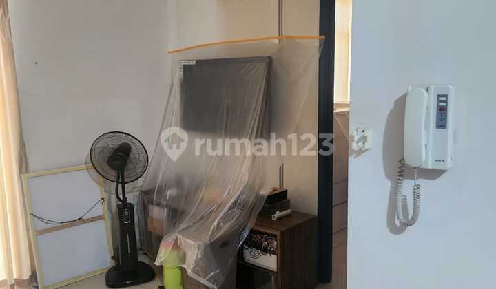 Dijual Apartemen Central Park Residence 1 Bedroom Furnished Harga Murah Nego 2