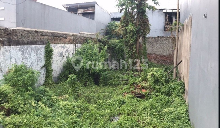 Land Within the Twin Kembar Bkr Complex