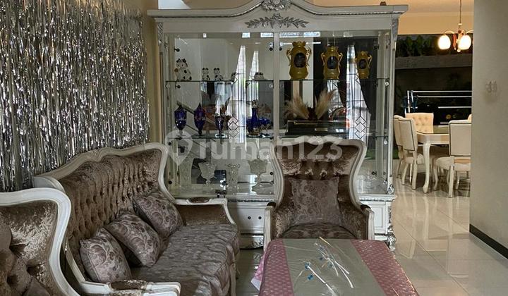 Rumah Mewah 2 Lantai Pusat Kota Lengkong