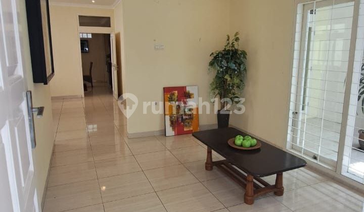 Beautiful 2-Story House Buah Batu Lodaya Beautiful 2-Story House Buah Batu Lodaya