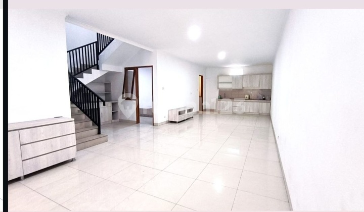 Rumah Baru Minimalis Buah Batu Kembar