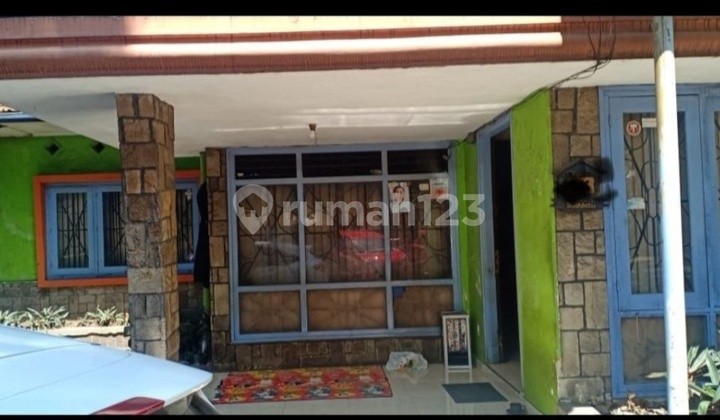 Spacious House In The City Center