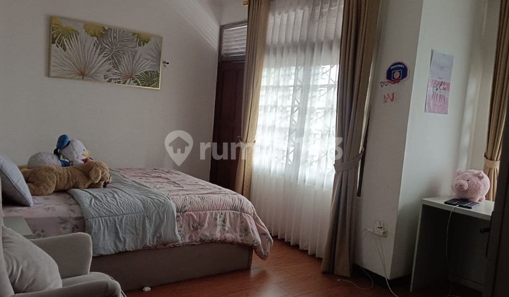 New Renovated 2-Story House in Turangga 2