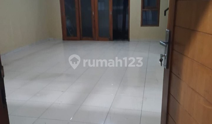 Rumah 2 Lantai Siap Huni Buah Batu 1
