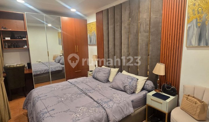 Rumah Bagus 2 Lantai Turangga 2