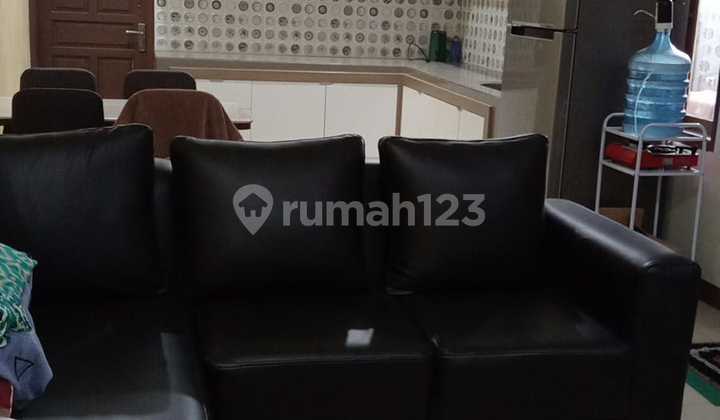 Rumah 2 Lantai Dlm Komplek Cikutra 2