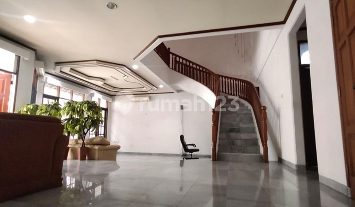 Rumah Premium Jakarta Selatan