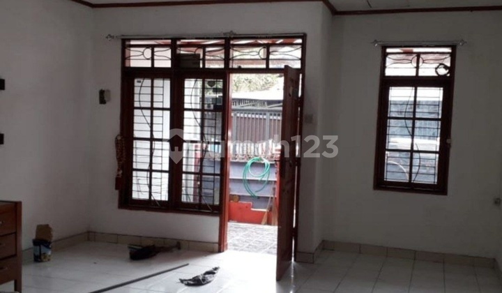 Rumah Bagus 2 Lantai Arcamanik