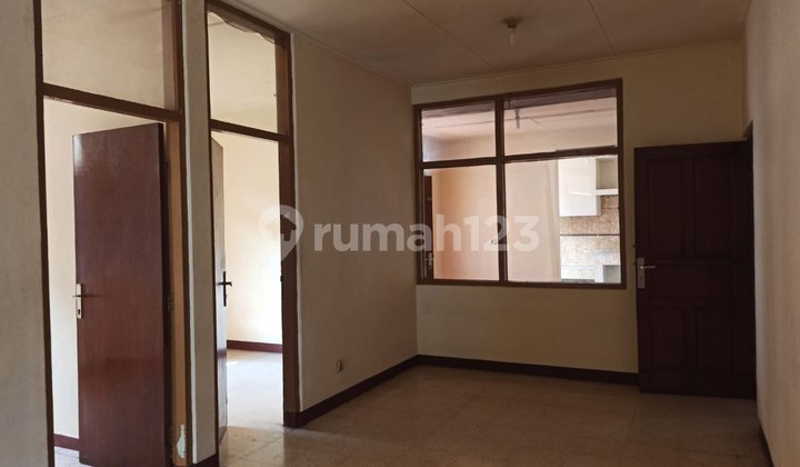 Ready-to-Occupy House in Turangga Ready-to-Occupy House in Turangga