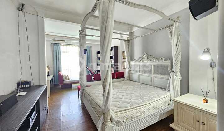 For Sale Commercial Building House on Bangka Street, South Jakarta 2