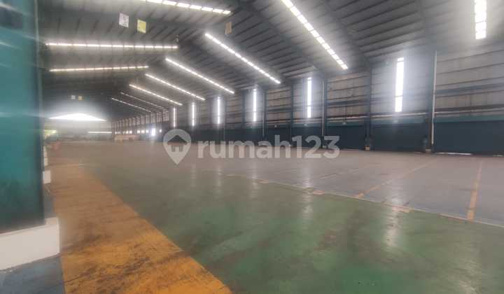 Disewakan Gudang Siap Pakai Di Kawasan Surya Cipta Karawang Disewakan Gudang Siap Pakai Di Kawasan Surya Cipta Karawang