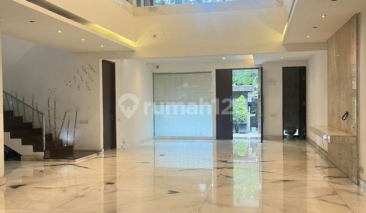 House for Sale in Menteng Area