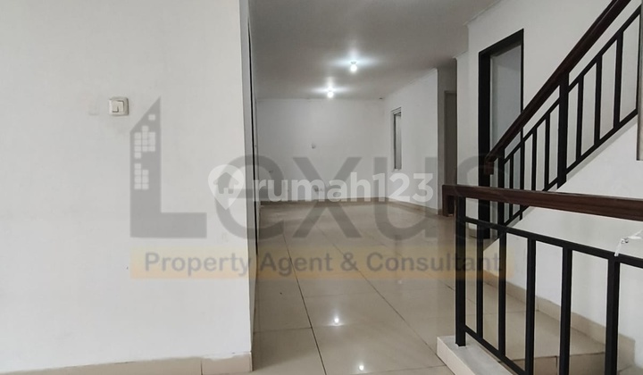 Dijual / Disewakan Rumah Posisi Hoek Cluster Fiordini, Gading Serpong