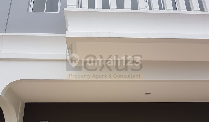 For Rent 2-Story Shop House @Solvang Arcade, Gading Serpong Tangerang