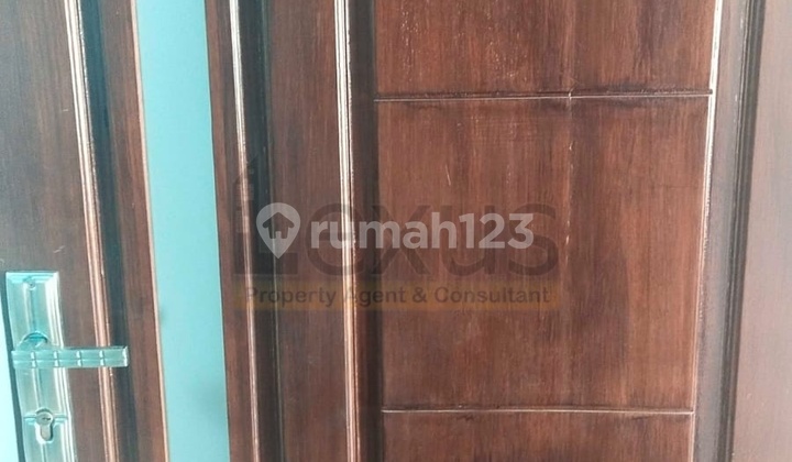 Dijual Butuh ‼️ Siap Huni, Tinggal Pindah Koper Saja Taman Ubud Cempaka, Lippo Village, Tangerang 2