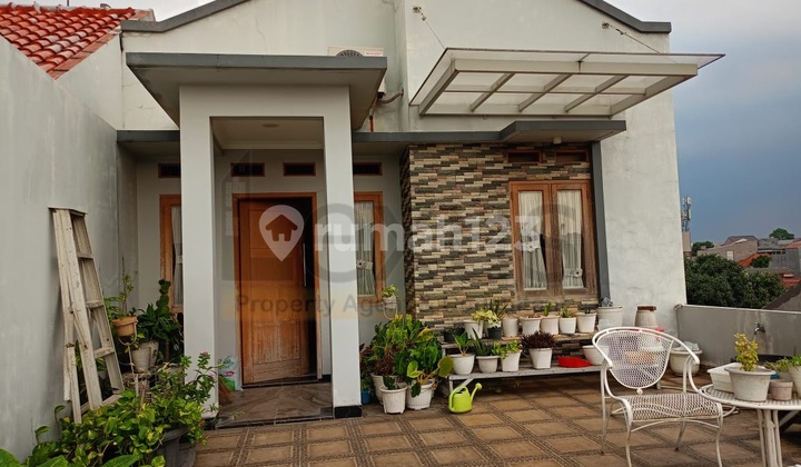 Dijual Rumah Mahkota Simprug,Ciledug Tangerang