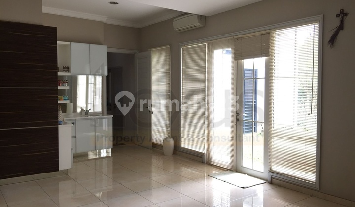 Disewakan Rumah di Sutera Olivia Full Furnished, Alam Sutera	
