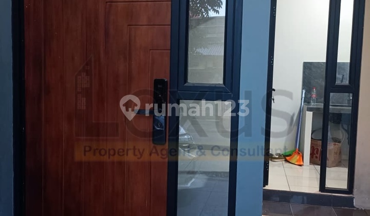 Dijual Rumah Rapih Siap Huni 2 Lantai di Ciledug Tangerang