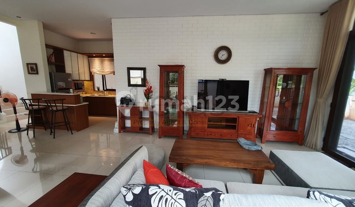For Rent Avani Housing, BSD City Fully Furnished For Rent Avani Housing, BSD City Fully Furnished