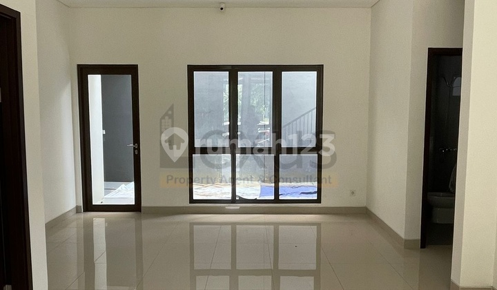 Dijual Rumah Cluster Aure di Mozia,Bsd Rumah Hook,Hadap Selatan Timur