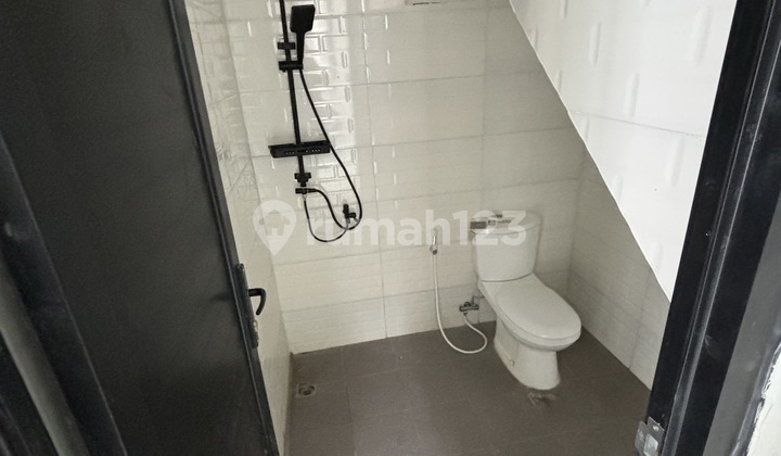 New 2-Storey House Strategic Location Negotiable Price 2