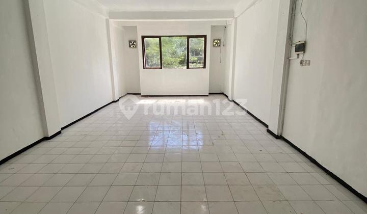 3-Storey Shophouse in Panjang Jiwo Permai Surabaya - Rk014apd 2