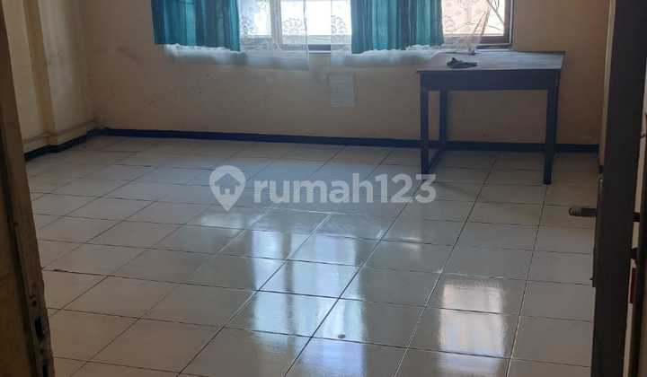 3-Storey Shophouse Panji Makmur Panjang Jiwo Surabaya - Rk020apd 2