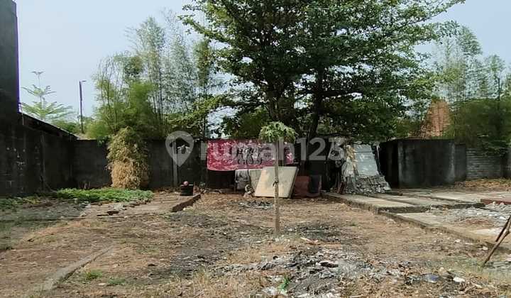 Lahan Komersih Di Raden Inten, Duren Sawit Jaktim