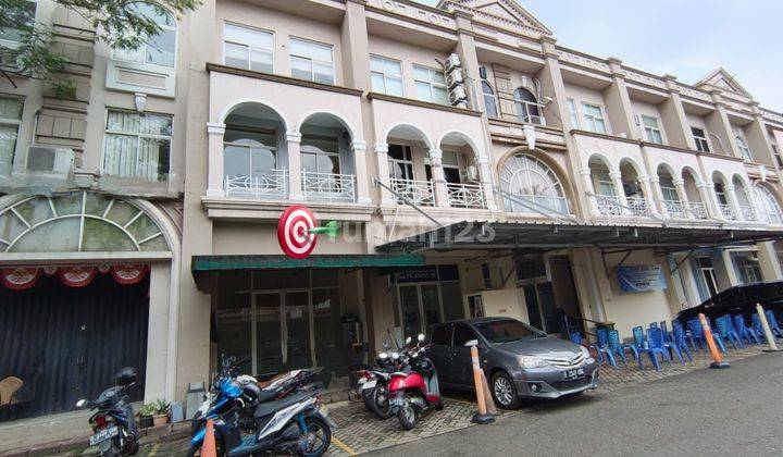 Disewakan ruko RSA 2½ lantai di Grand Galaxy, Bekasi Selatan 1