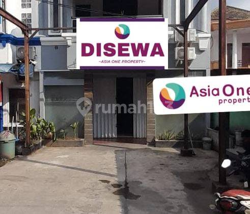 Disewakan Ruko 3 lantai Siap pakai di jalan utama di galaxy 1