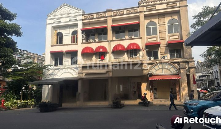 For Rent: 3-Story Row Shop on Main Road Side