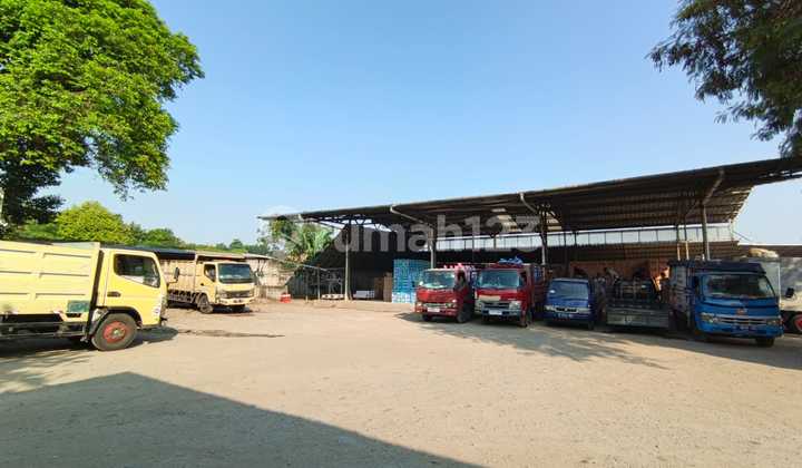 Land 5000 m2 & Warehouse on Raya Pekayon, Bekasi