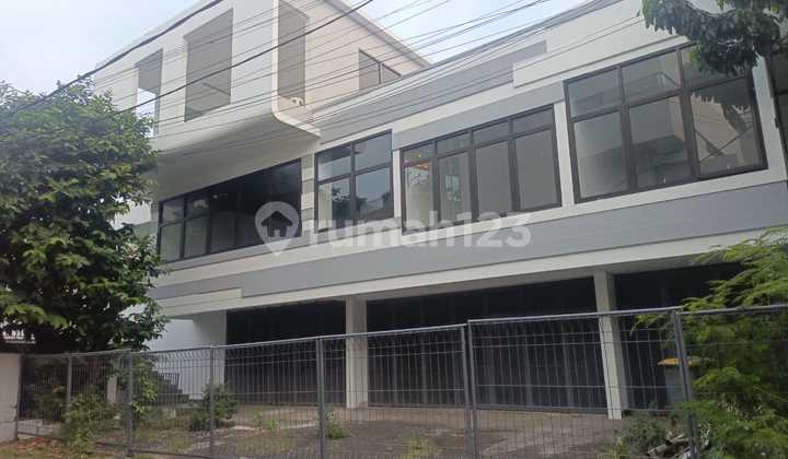 Di Sewakan Gedung Serbaguna dan Siap Pakai di Bangka Raya Jakarta Selatan Di Sewakan Gedung Serbaguna dan Siap Pakai di Bangka Raya Jakarta Selatan