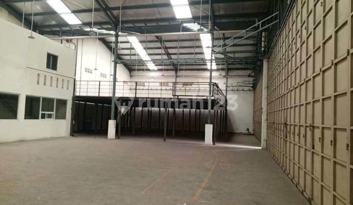 Gudang Akses Container di Tambun Selatan Gudang Akses Container di Tambun Selatan