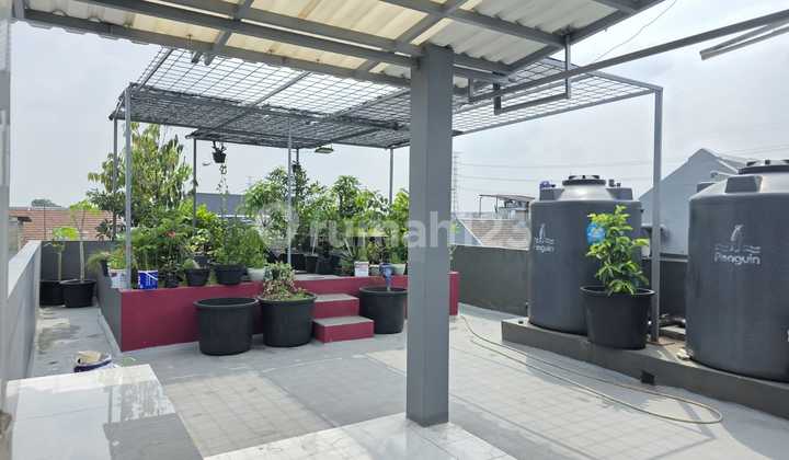 Rumah Baru Full Furnished Mewah di Metland Menteng Jakarta Timur 2