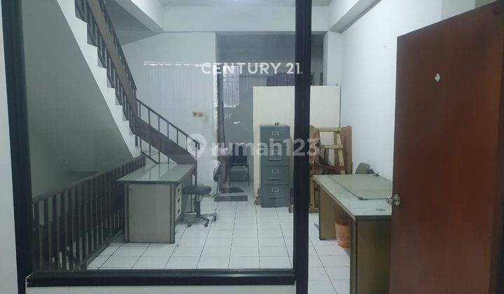 Ruko Pinggir Jalan Cocok Untuk Usaha Di Jatinegara Jakarta Timur