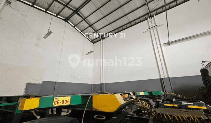 Ready-to-Use Strategic Location Warehouse in Green Agung Sedayu Cakung