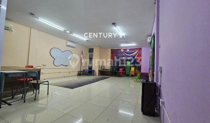Ruko Lokasi Premium Cocok untuk Kantor di Kelapa Gading