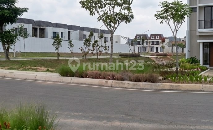 Lake-Facing Wide Plot in Citraland Sampali Medan