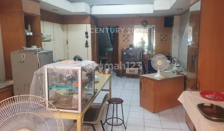 Ruko Pinggir Jalan Cocok Untuk Usaha Di Jatinegara Jakarta Timur