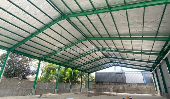 Warehouse 1000 meters in Legok Near Toll Access