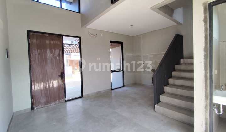 Two-Story House in Tangerang Selatan Near the Station