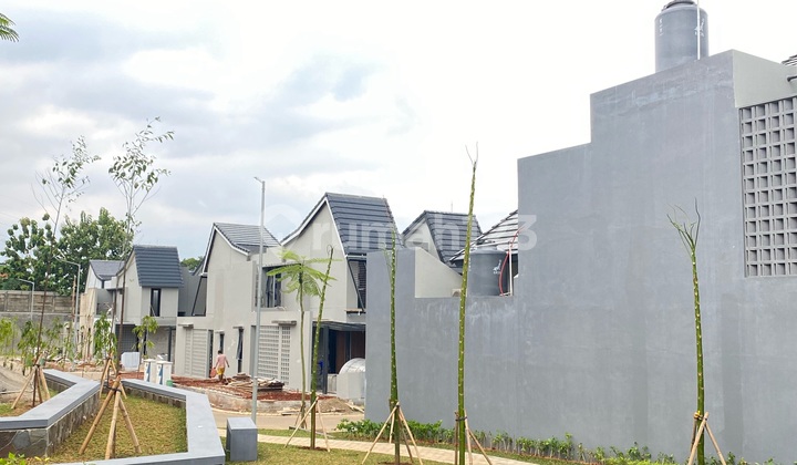 Runah Siap Huni 2 Lantai Deket Toll Bsd