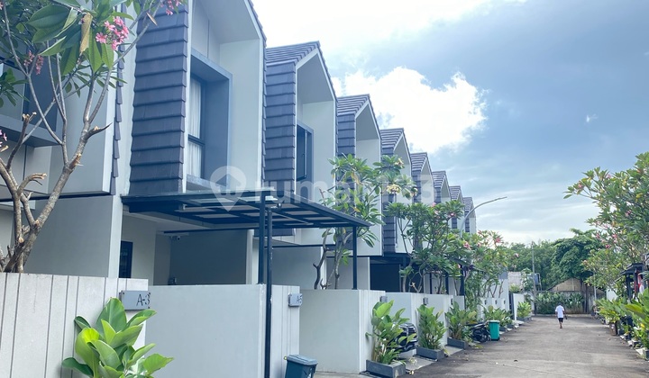 Rumah Ready Cluster 2 Lantai Deket Unpam 2 Rumah Ready Cluster 2 Lantai Deket Unpam 2
