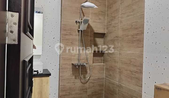 Rumah Mewah American Classic Di Joglo 2