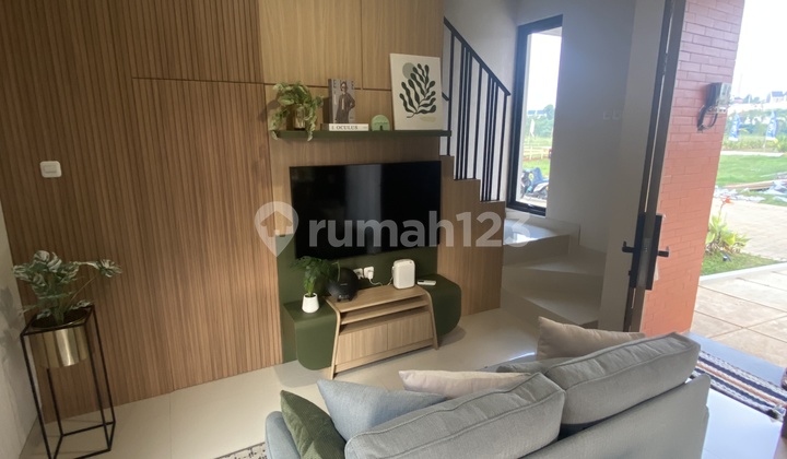 Rumah 2 Lantai Jalan Raya Parung Bogor 2