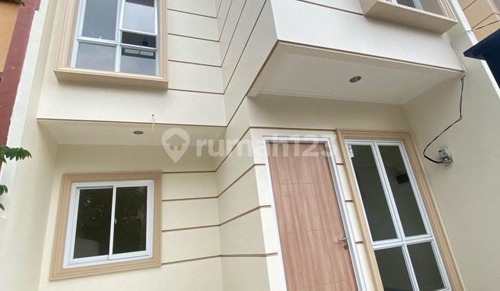Rumah 2 Lantai di Sektor Gading Serpong